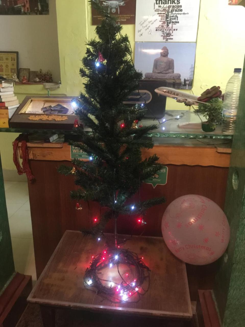 Shiva Inn Varanasi Ngoại thất bức ảnh